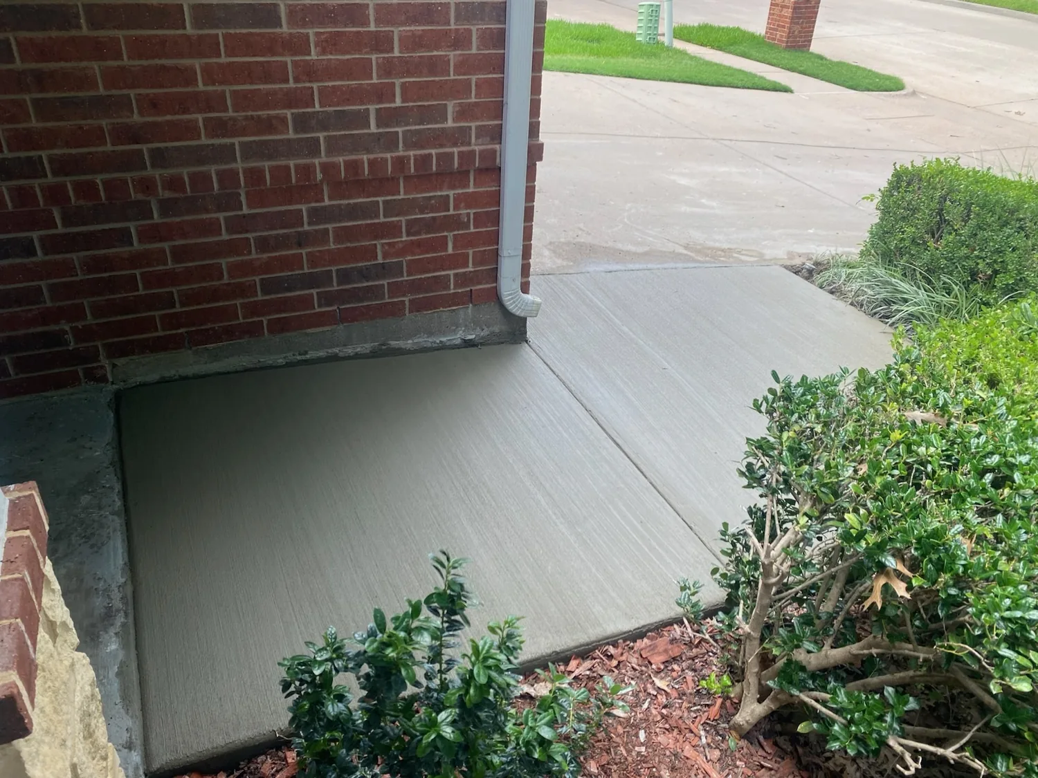 A level, slip-aware walkway by Lucky&rsquo;s Concrete in Denton